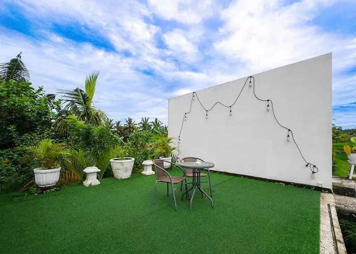White Cubes Villa *
