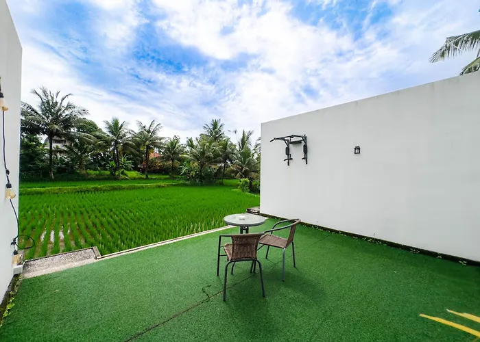 Villa White Cubes *