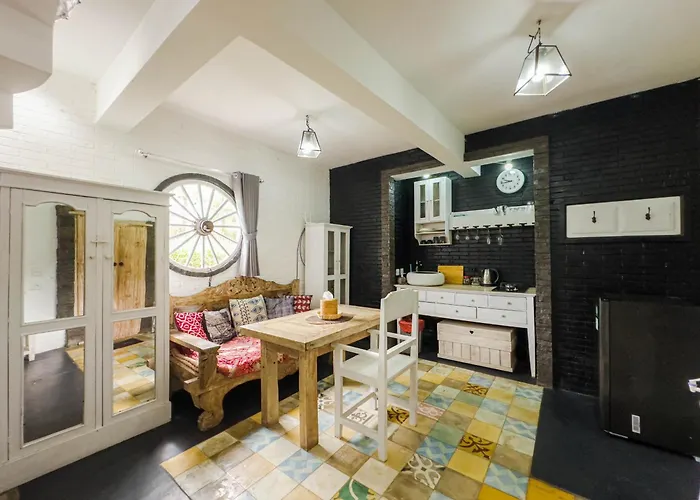 Villa White Cubes