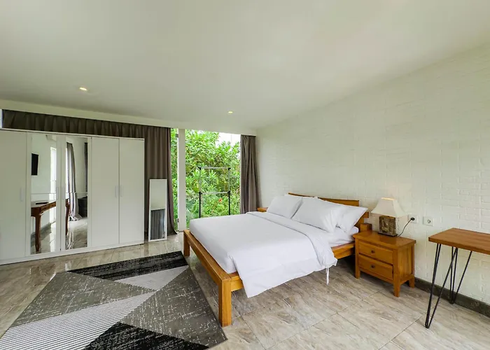 Villa White Cubes *